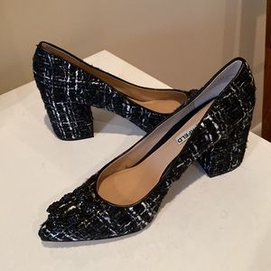 Karl Lagerfeld Pumps